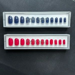 NEVER USED Two complete sets of Static Nails ROUND Reusable Pop-On Manicures.
